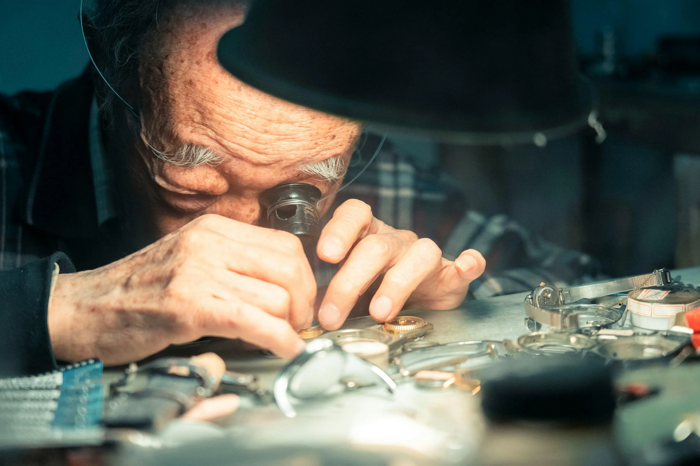 Watchmaker bei der Echtheitsprüfung